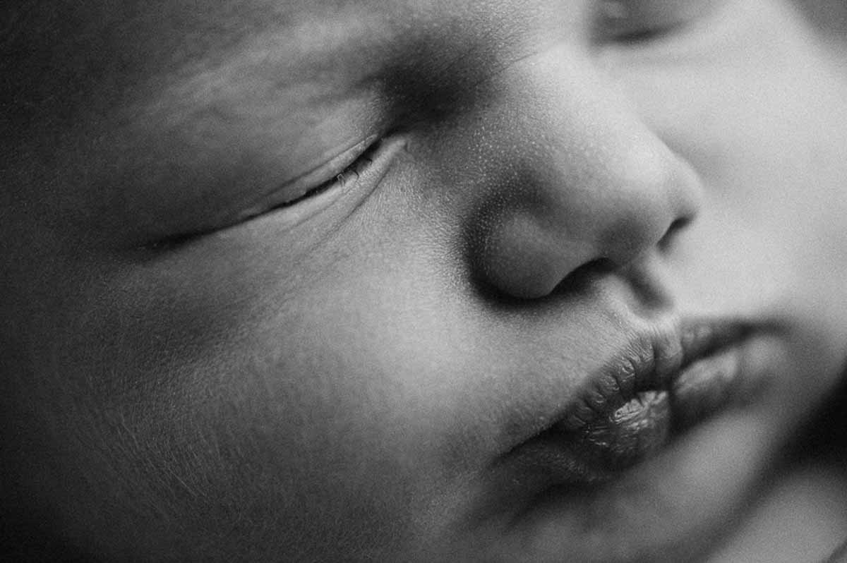 newborn nyfødt sovebilleder anbefale en god nyfødtfotograf i Vejle